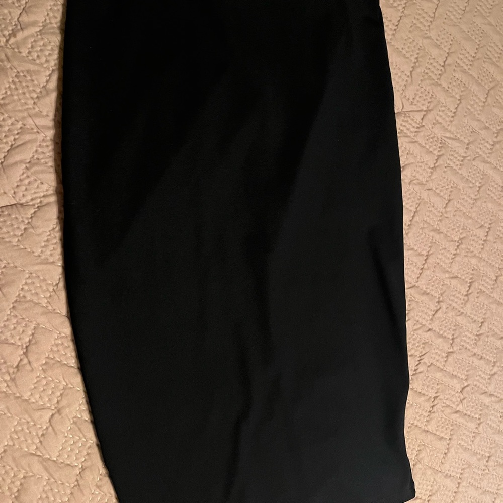 Beautiful pencil skirt sheer detail on the back
